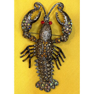 NWOT Articulated Lobster Brooch Pin Multicolor Rhinestone Sea Life Seafood